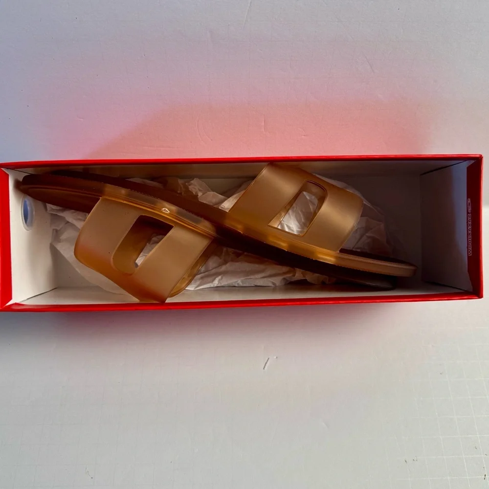 CLN size 8, UK 6, EUR 29 Women's Slide Sandals - Picture 3 of 10